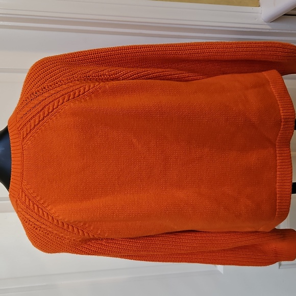 TALBOTS Vibrant Orange cable Knit Crew Neck Women's Sweater - MP - Picture 3 of 4
